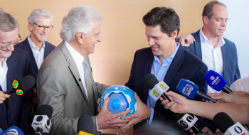 Caiado e Daniel apresentam projeto de modernização do Complexo Serra Dourada